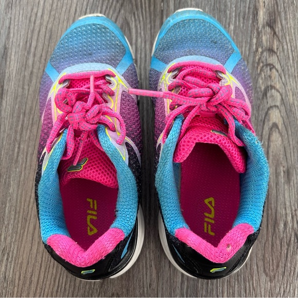 Fila Girls running shoes size 1 - Picture 6 of 9